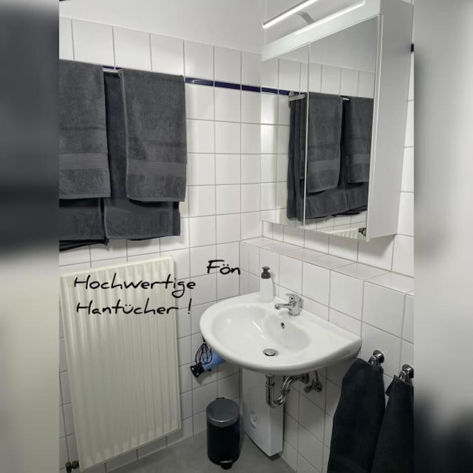 Modernes Apartment I In Oldenburg Exterior foto